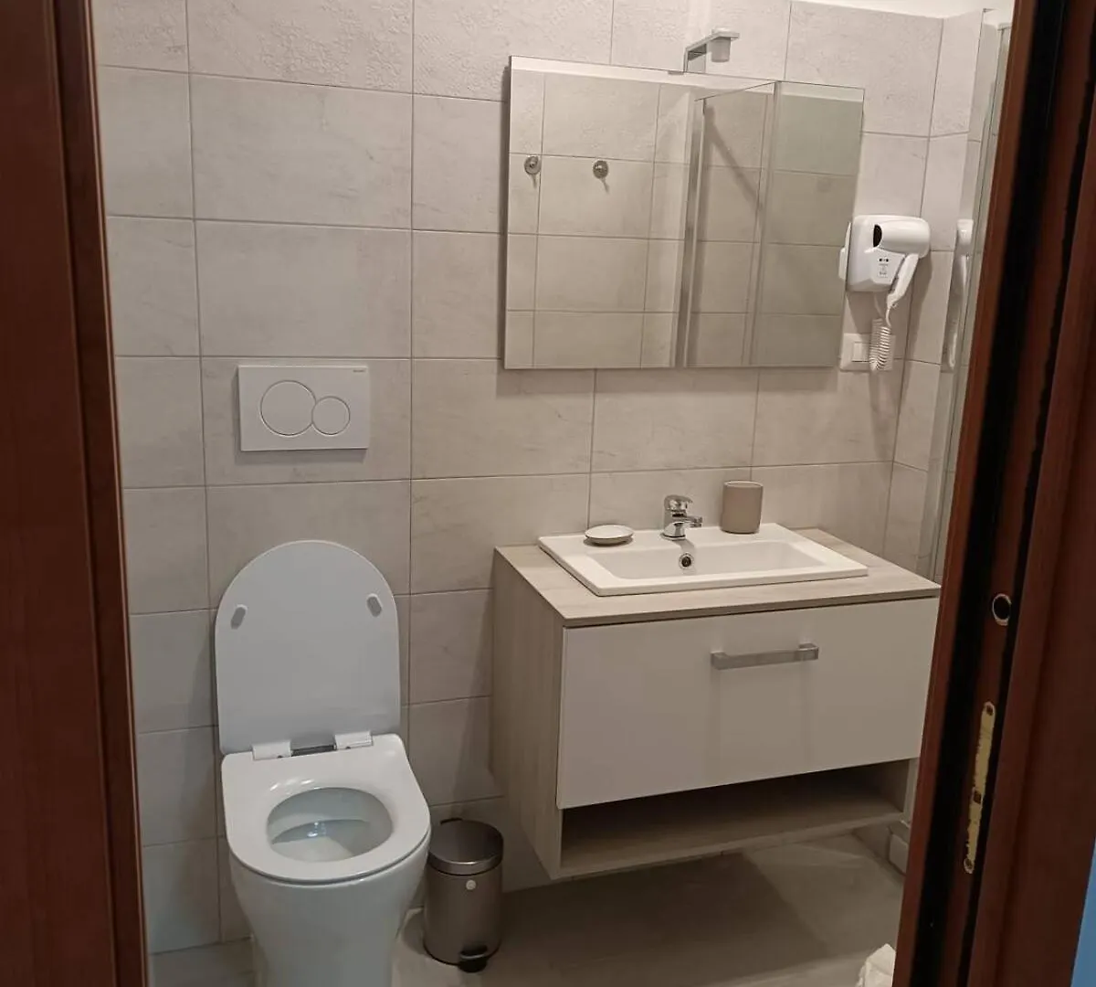 Camera Moderna Rome Guest house